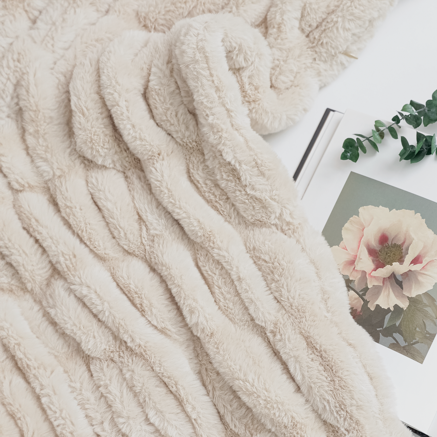 Soft Linen Scented Blanket